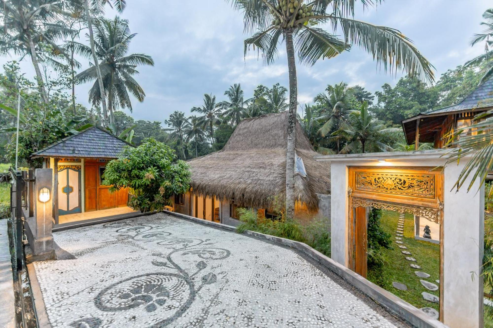 Rumah Guci Ubud Exterior foto